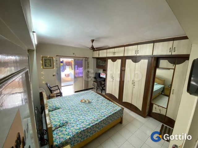 Fully furnished 3 BHK Apartment for sale in Thaltej — photo 4