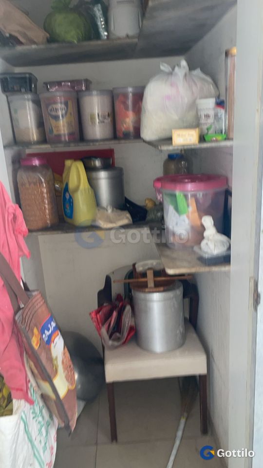 Fully furnished 2 BHK Apartment for sale in Thaltej — photo 5