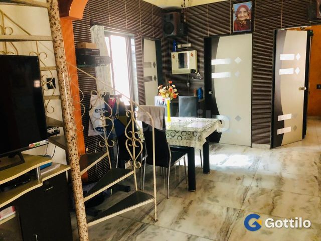 Fully furnished 3 BHK Penthouse for sale in Thaltej — photo 5