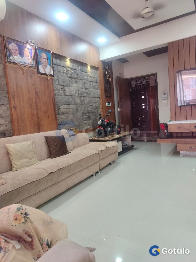 Furnished 3 BHK Apartment for sale in Naranpura