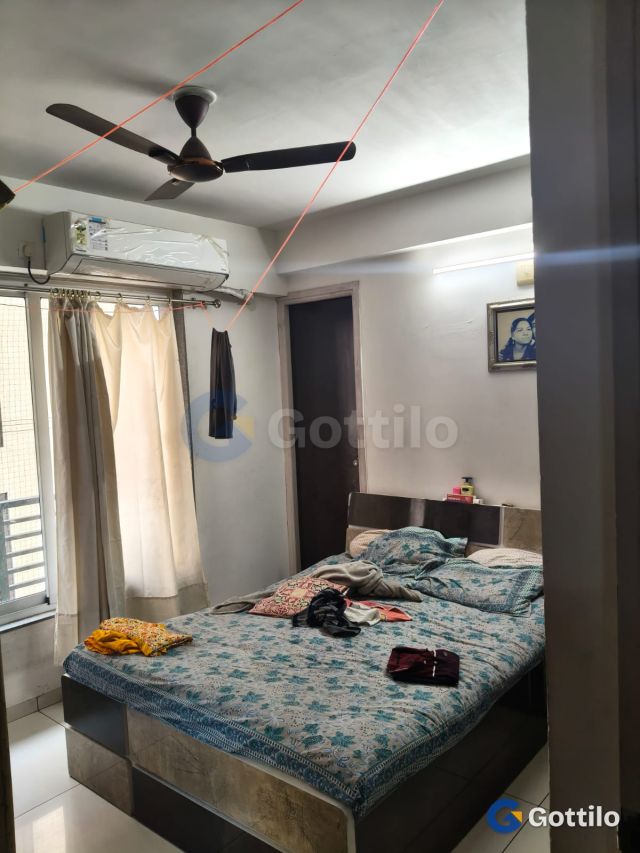 Semi-Furnished 3 BHK Apartment for rent in Naranpura — photo 2