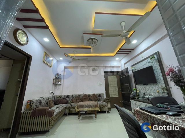 Fully furnished 2 BHK Apartment for sale in Chandlodia