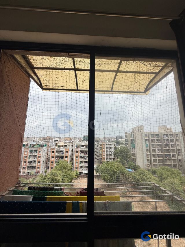 Semi-furnished 3 BHK Apartment for sale in Chandlodia — photo 4