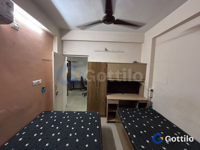 Semi-furnished 2 BHK Apartment for sale in Gota — photo 3