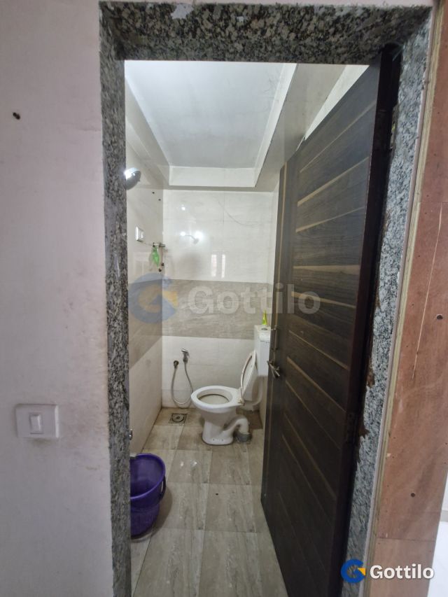 Fully furnished 2 BHK Apartment for sale in Gota — photo 3