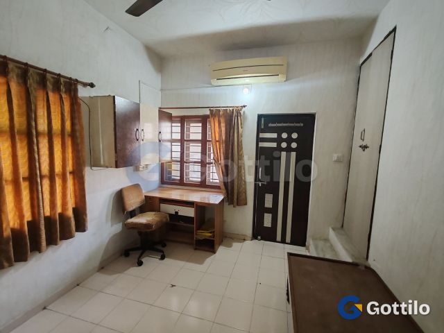 Semi-furnished 3 BHK Tenement for sale in Ghatlodia