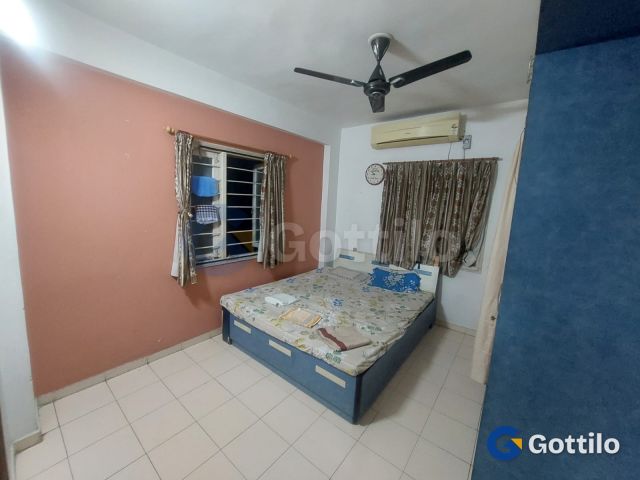 Semi-furnished 2 BHK Apartment for rent in Naranpura — photo 5