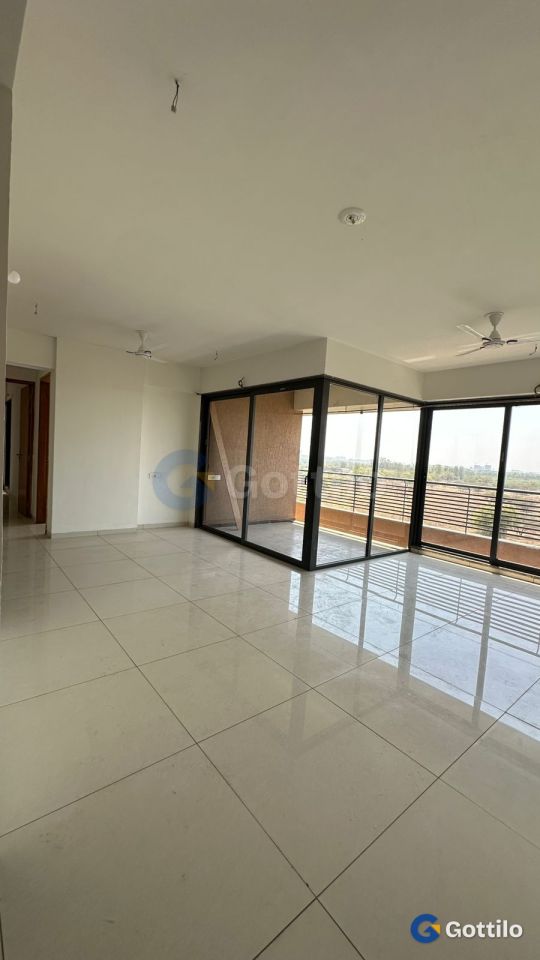 Unfurnished 3 BHK Apartment for rent in Bhadaj